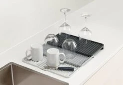 Joseph Joseph - Tier - Afdruipmat - Uitschuifbaar - Grijs -Thuis Winkel 1200x836 2